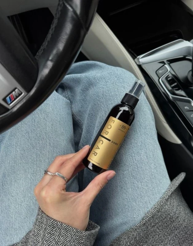 Aromatic89 Спрей за почистване на дисплей и стъкло